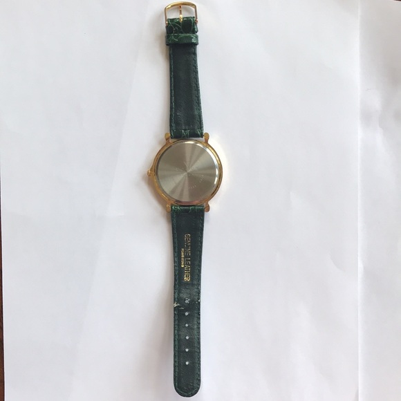 Vintage Festive Holiday Christmas Tree Watch - Picture 7 of 8